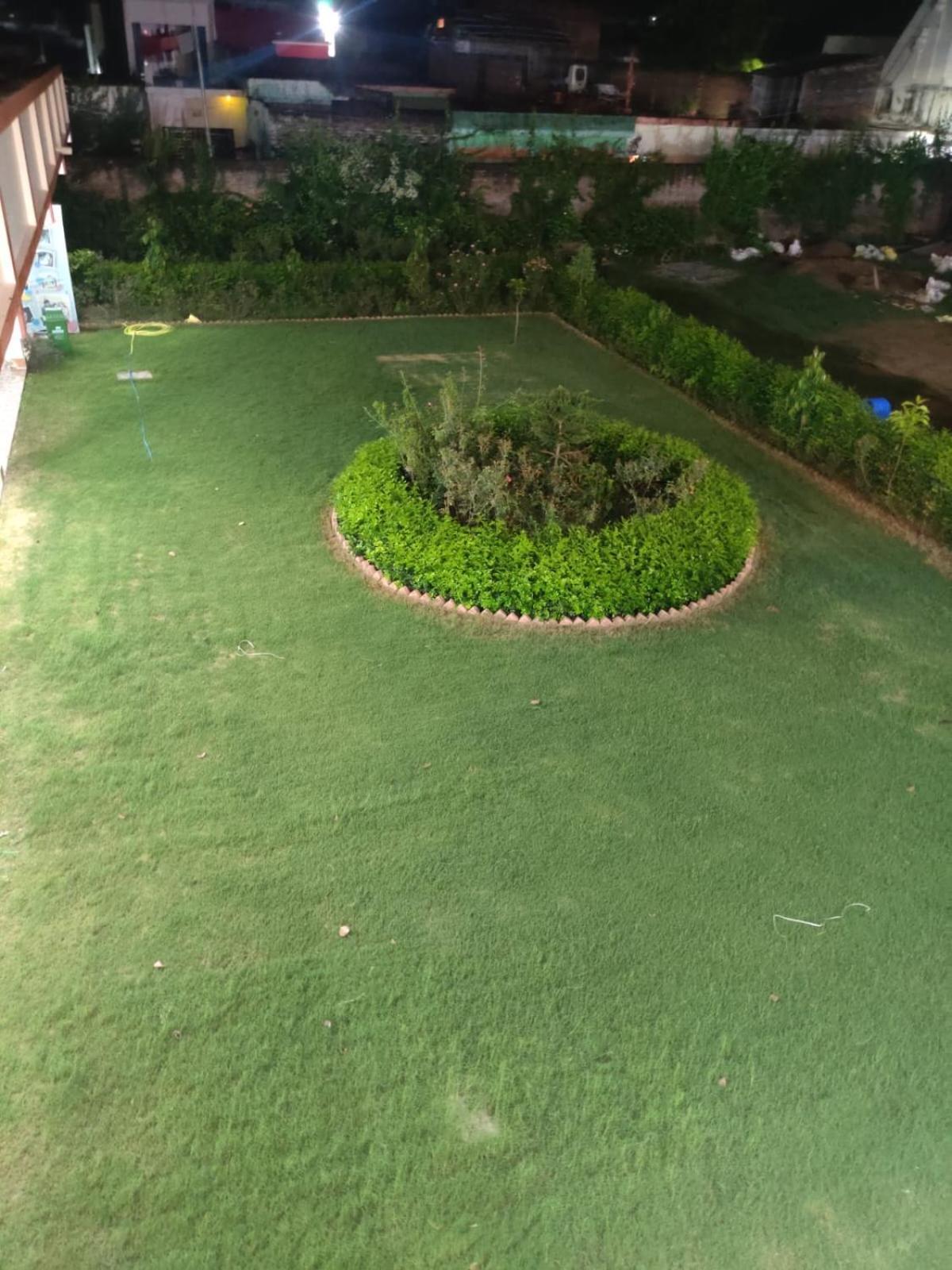 Jp International Naimisharanya Hotel Exterior photo